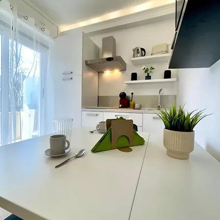 Seaside Monto Apt 2 * Mentona